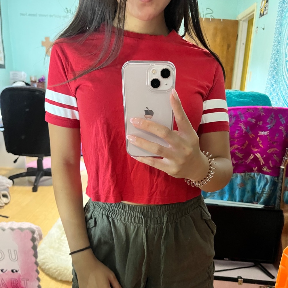 Stylish Red Cropped T shirt